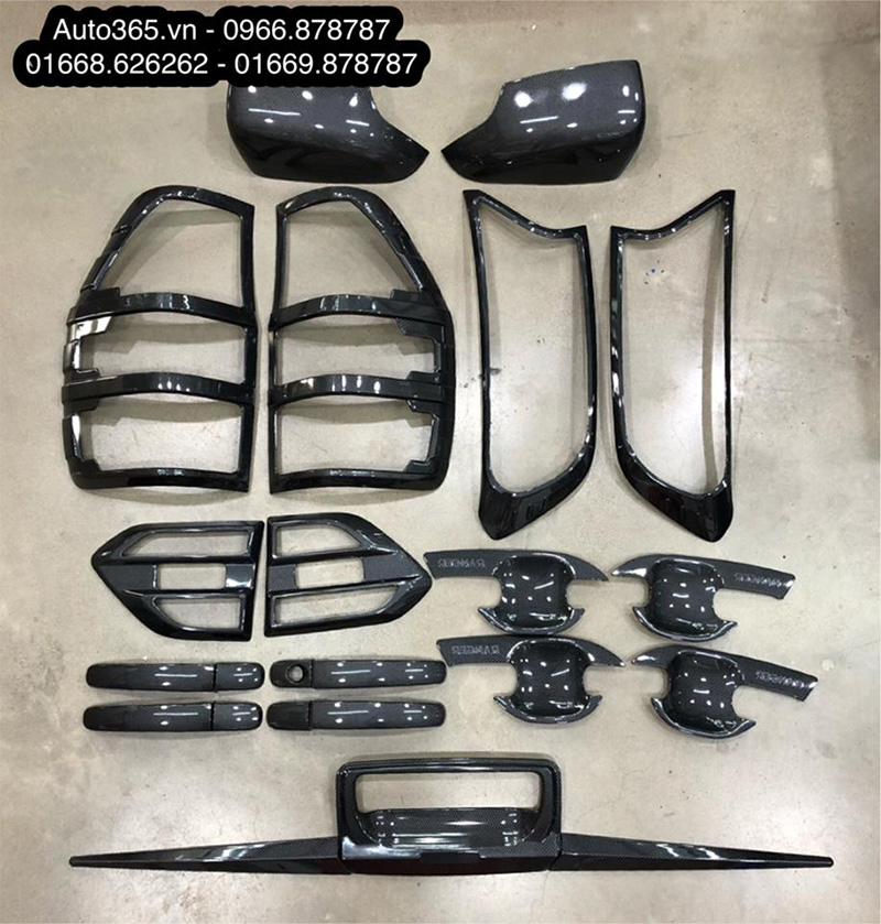 TRỌN BỘ ỐP TRANG TRÍ CARBON CHO FORD RANGER